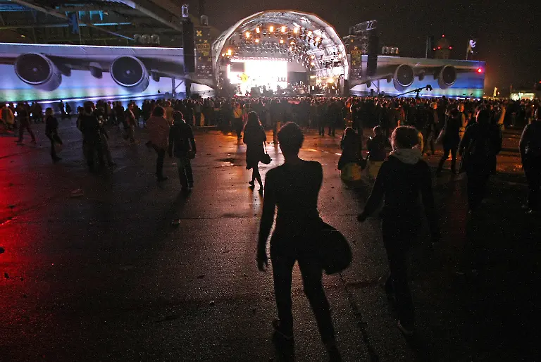 DI30014-20120908-jpg830011285619800134