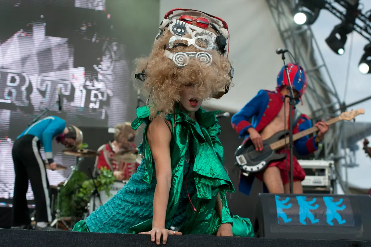 36yj0528-jpg5584441949584392345