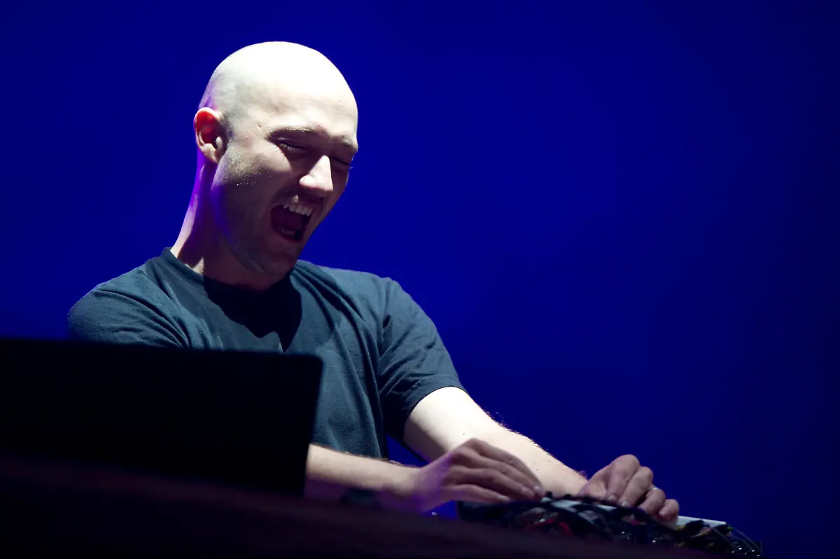 36yn5741-jpg5676756009450027454