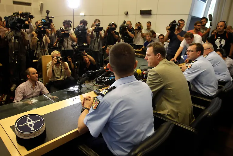 DAB4029-20120907-jpg8917876948569995863