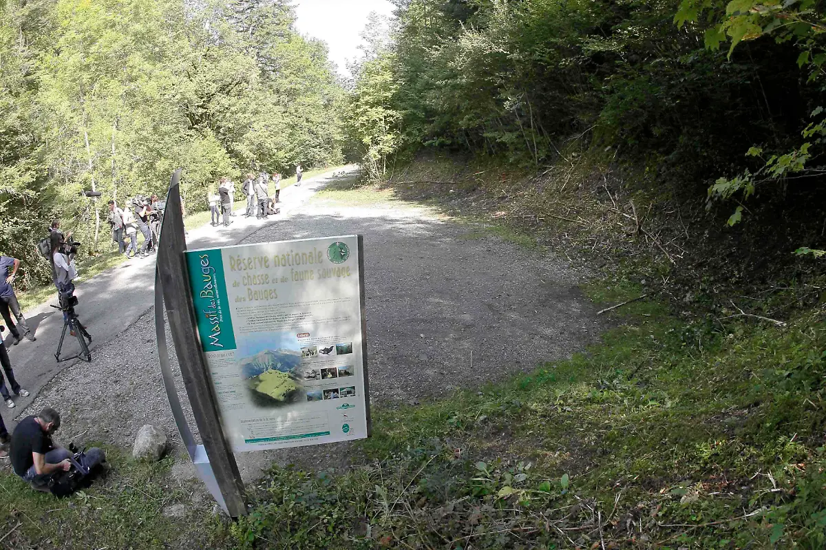 2012-09-07T122427Z-01-RPR05-RTRMDNP-3-FRANCE-KILLINGS-JPG8125227833586435379