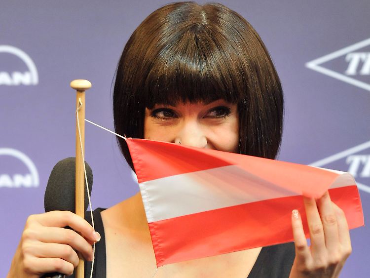 Österreichs Frauen (im Bild Eurovision-Song-Contest-Teilnehmerin Nadine Beiler) brauchen sich nicht zu verstecken. Auch nicht in der Nationalhymne ihres Landes.