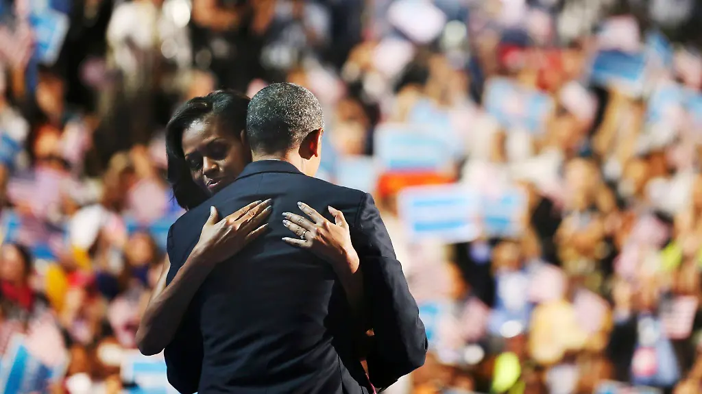 2012-09-07T060247Z-01-DNC965-RTRMDNP-3-USA-CAMPAIGN-JPG6656140413603053468