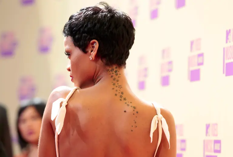 2012-09-06T231344Z-01-LOA31-RTRMDNP-3-TELEVISION-MTV-VMA-JPG5506137132972170533