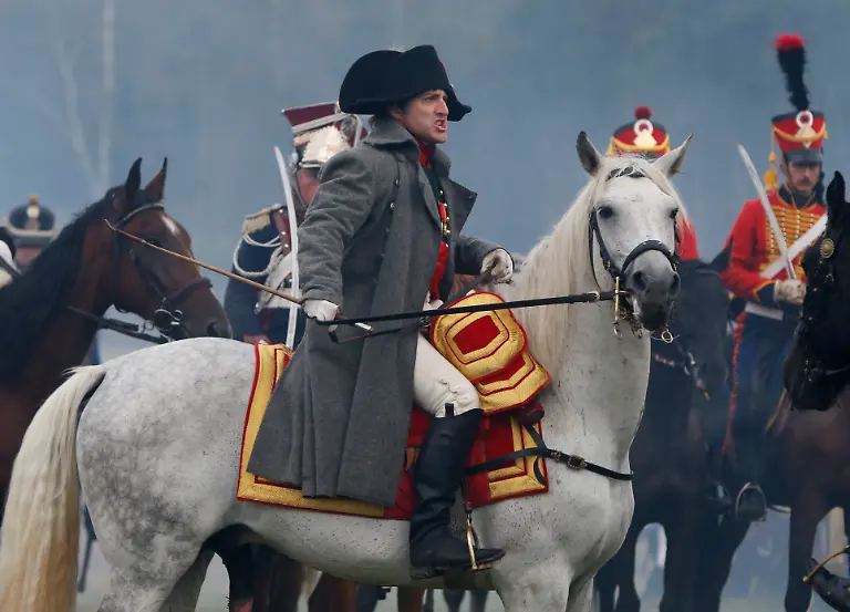 DAB2400-20120902-jpg3676253226987976714