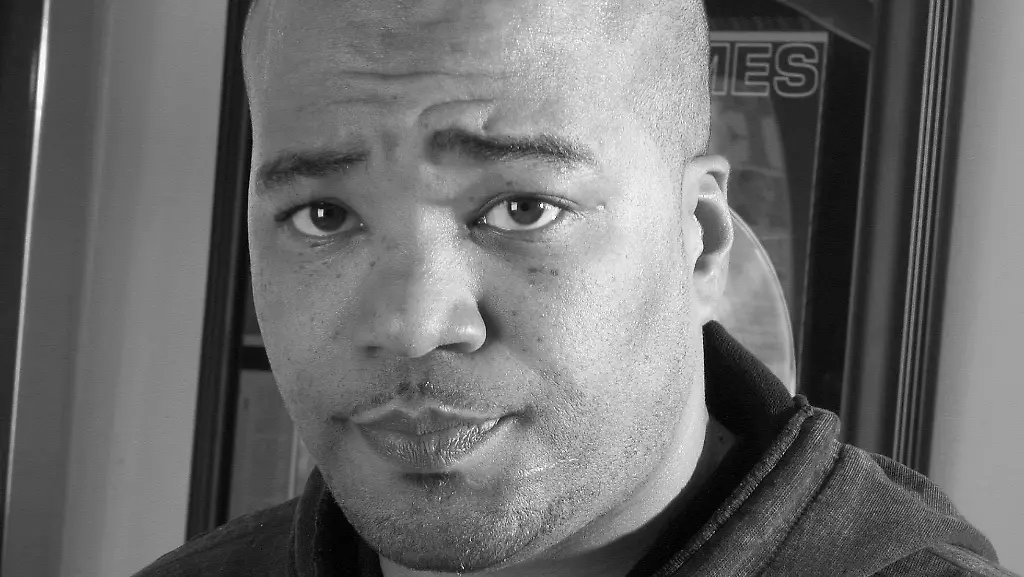 DI21024-20120831-jpg7111595503900082242-3447803844217590997