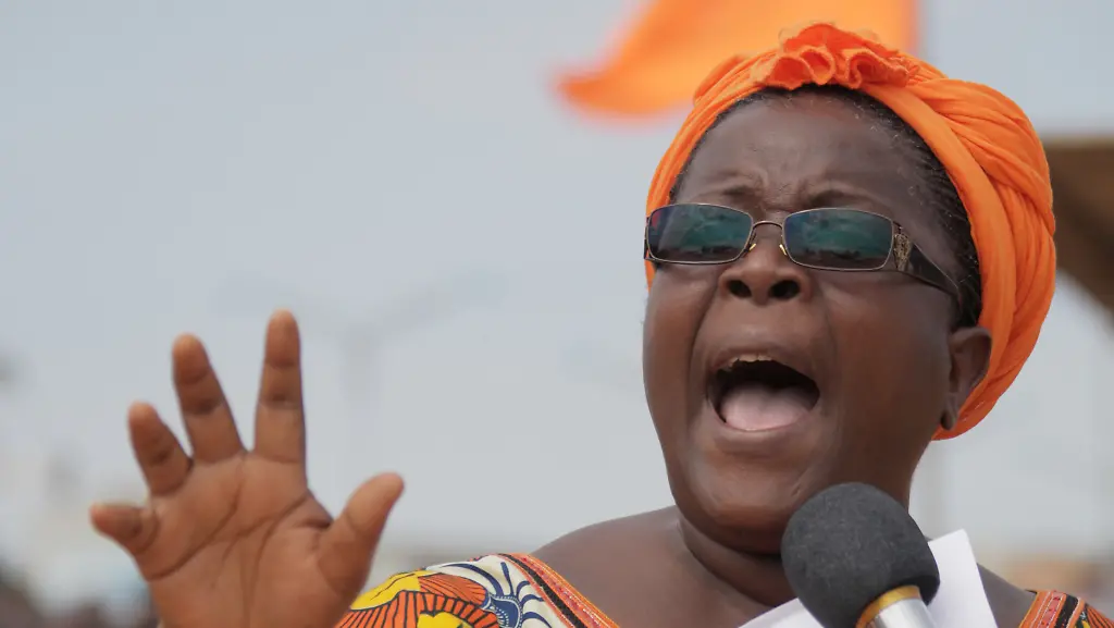 DAB1695-20120826-jpg8020673584056223032