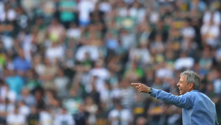 DI30311-20120825-jpg2112184802040577481