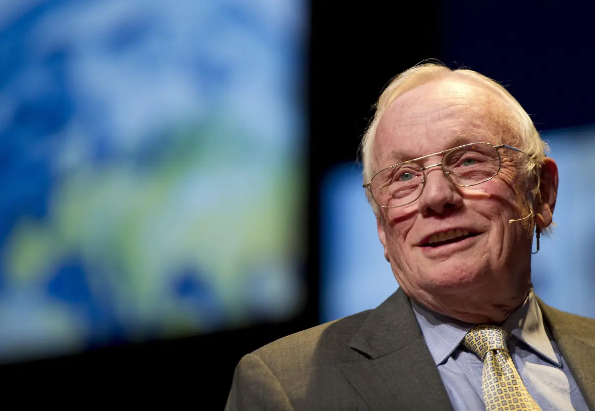 36p93637-jpg1911082687978039329