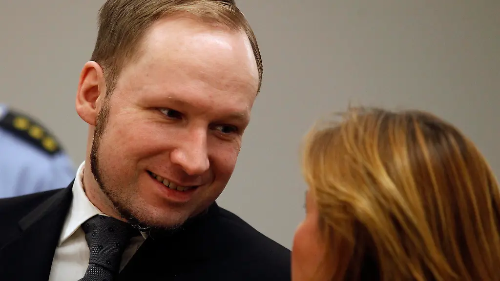 2012-08-24T130118Z-01-STN115-RTRMDNP-3-NORWAY-BREIVIK-JPG3039843401053833511