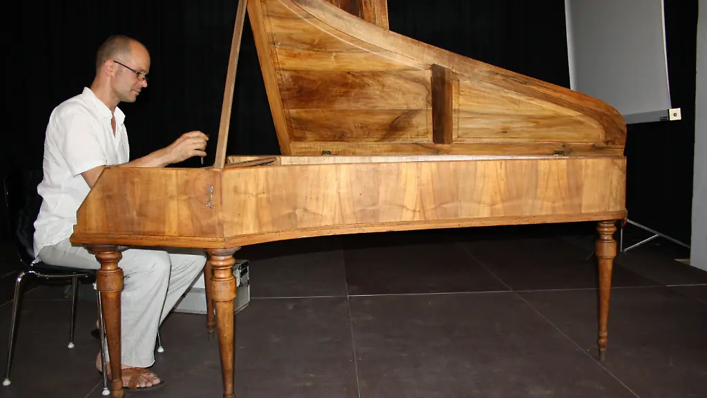 36nr0808-jpg7632166536033667249