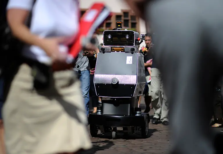 DI10142-20120821-jpg6793876086891794565