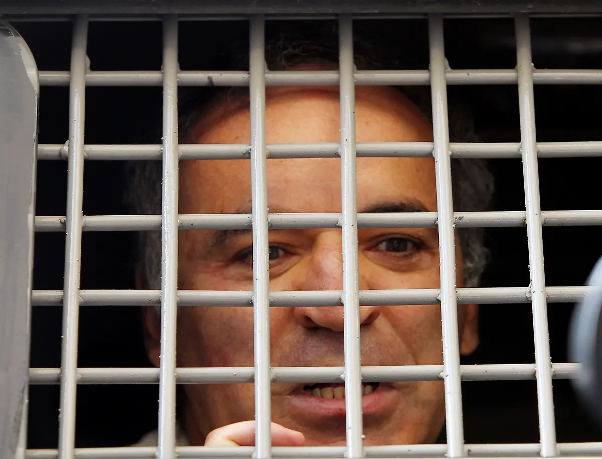 DAB1663-20120817-jpg5223245307805190783