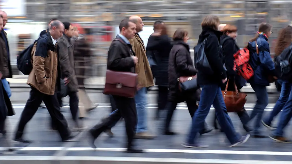 36iw5845-jpg7552346387453132223