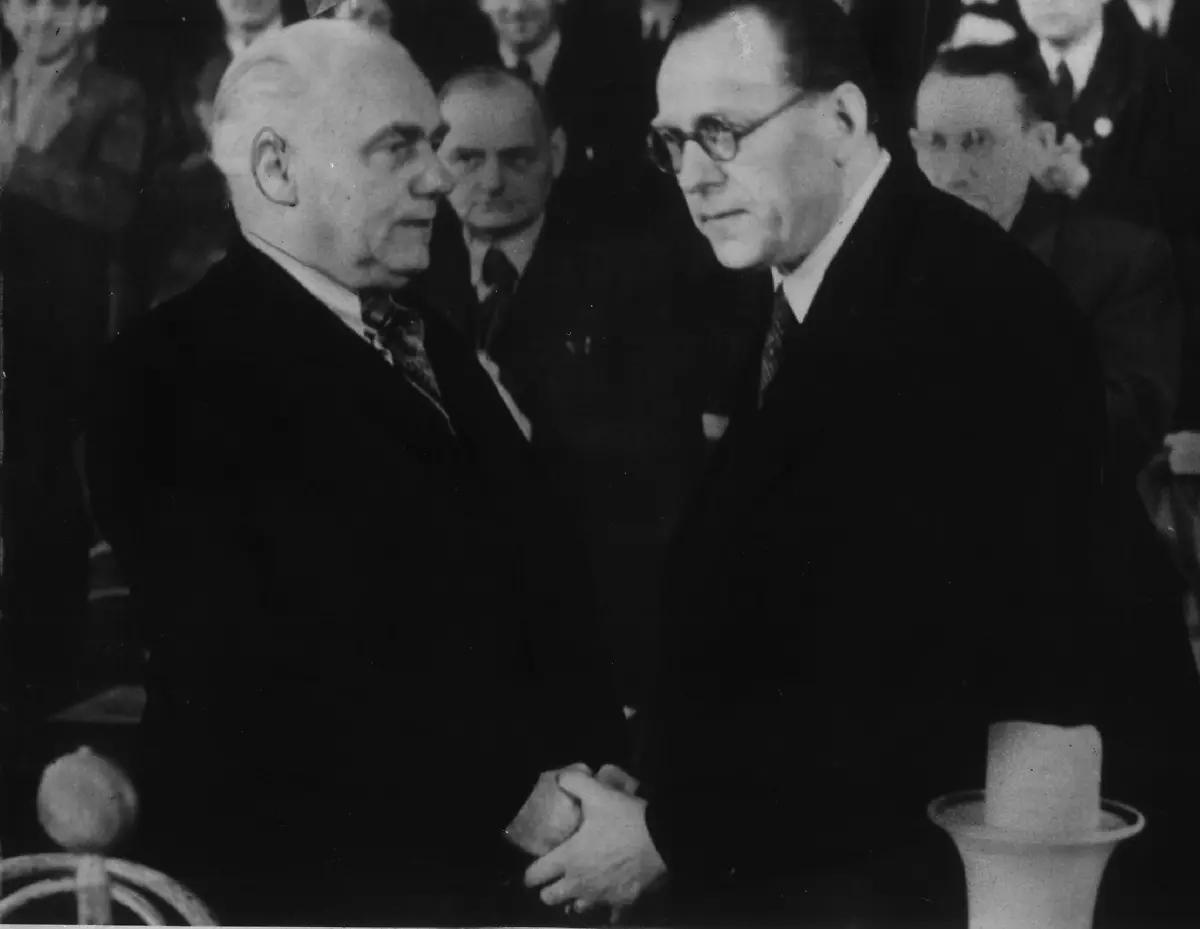 Pieck-Grotewohl-1946