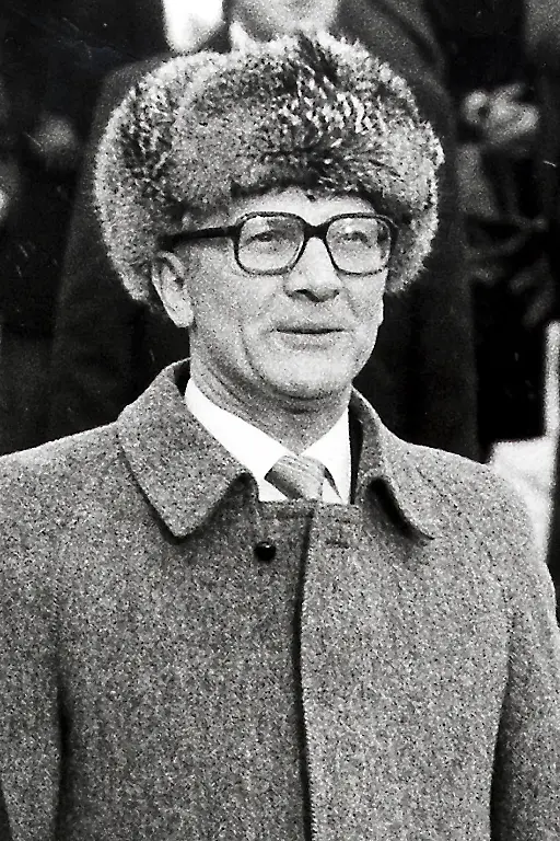Honecker-Pelzmuetze