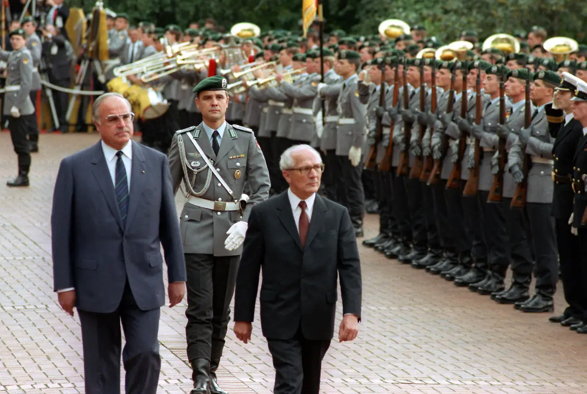Honecker-Kohl-Empfang-1987