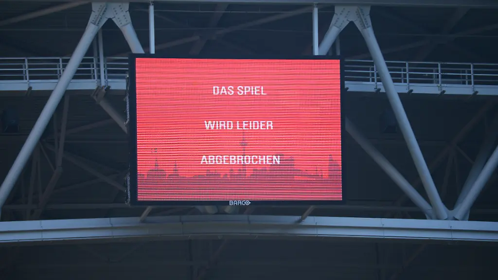 DI30338-20120811-jpg3702052683246739716