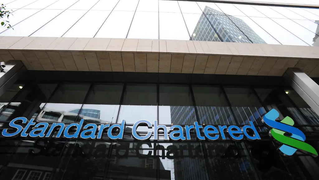 Standard-Chartered3