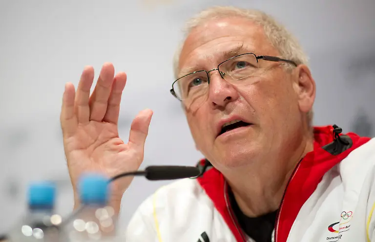 DI30099-20120803-jpg2107716983329751494