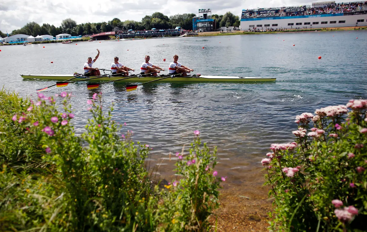 DAB4079-20120803-jpg8430159514822311254