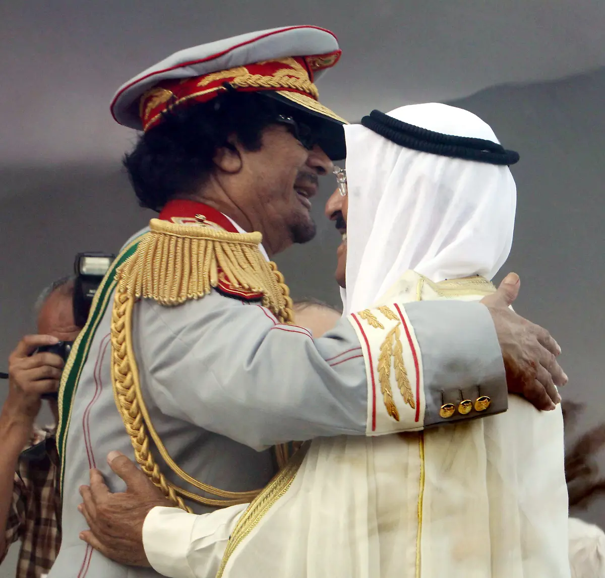 Kuwait-Emir-Gaddafi-2009-Revolutionsfeier