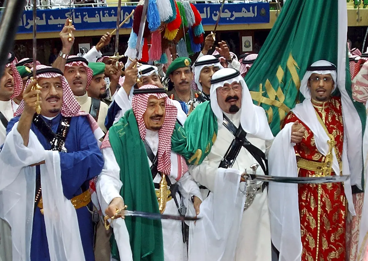 Saudi-Arabien-Koenig-Tanzt