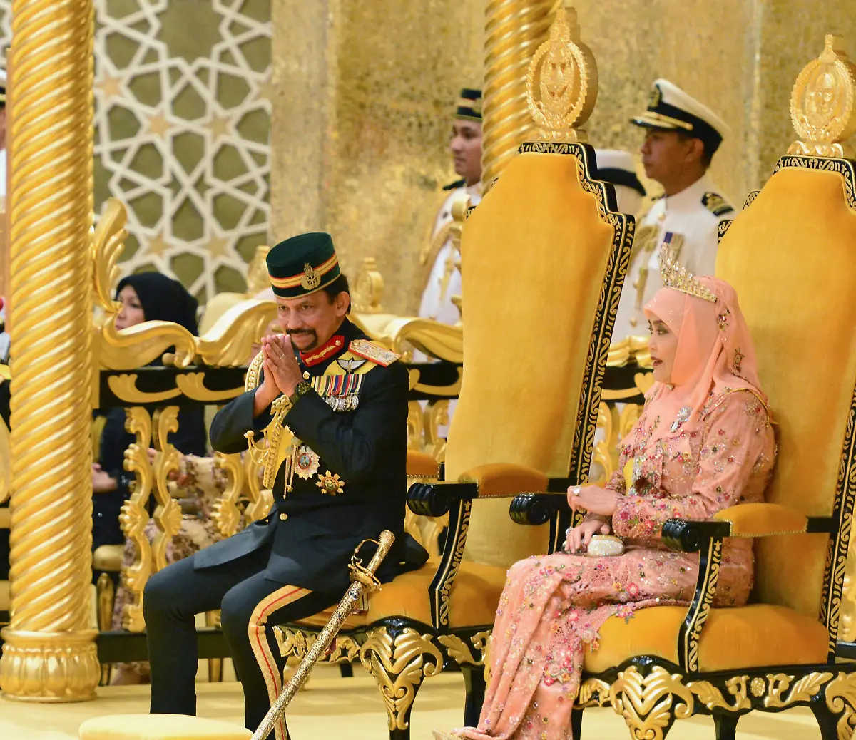 Brunei-Hassanal-Bolkiah-Frau-Saleha