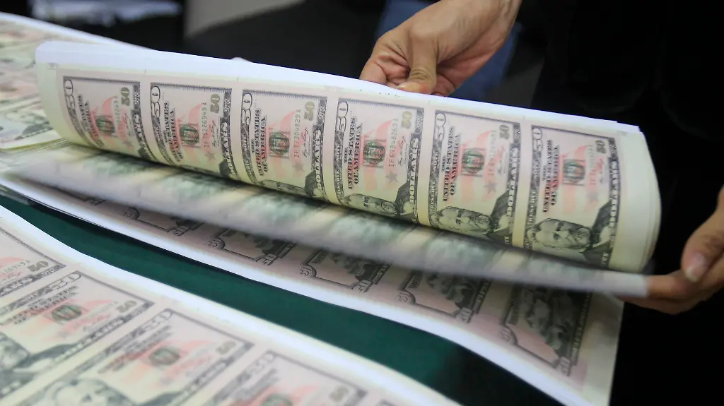 2012-08-01T172247Z-01-LIM103-RTRMDNP-3-PERU-JPG8046411261389865731