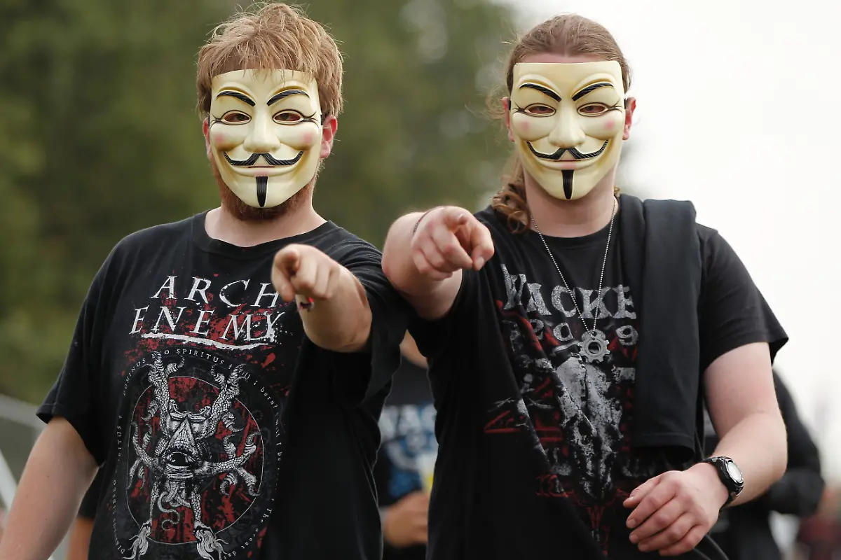 DI10348-20120801-jpg8247644999978407058