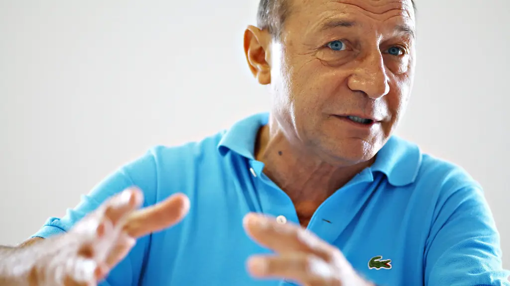 366d3251-jpg3297666368314803919