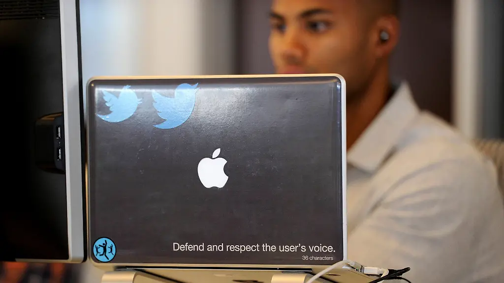 2012-07-26T171201Z-01-NB018-RTRMDNP-3-USA-JPG3973912806577210234