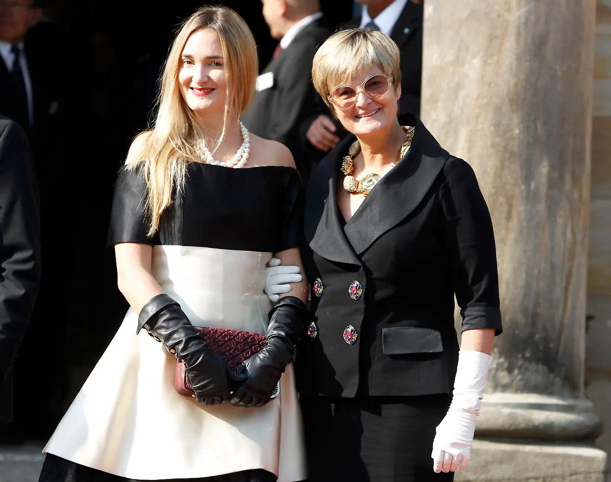 2012-07-25T154457Z-01-AA12-RTRMDNP-3-GERMANY-JPG4773486235249708158