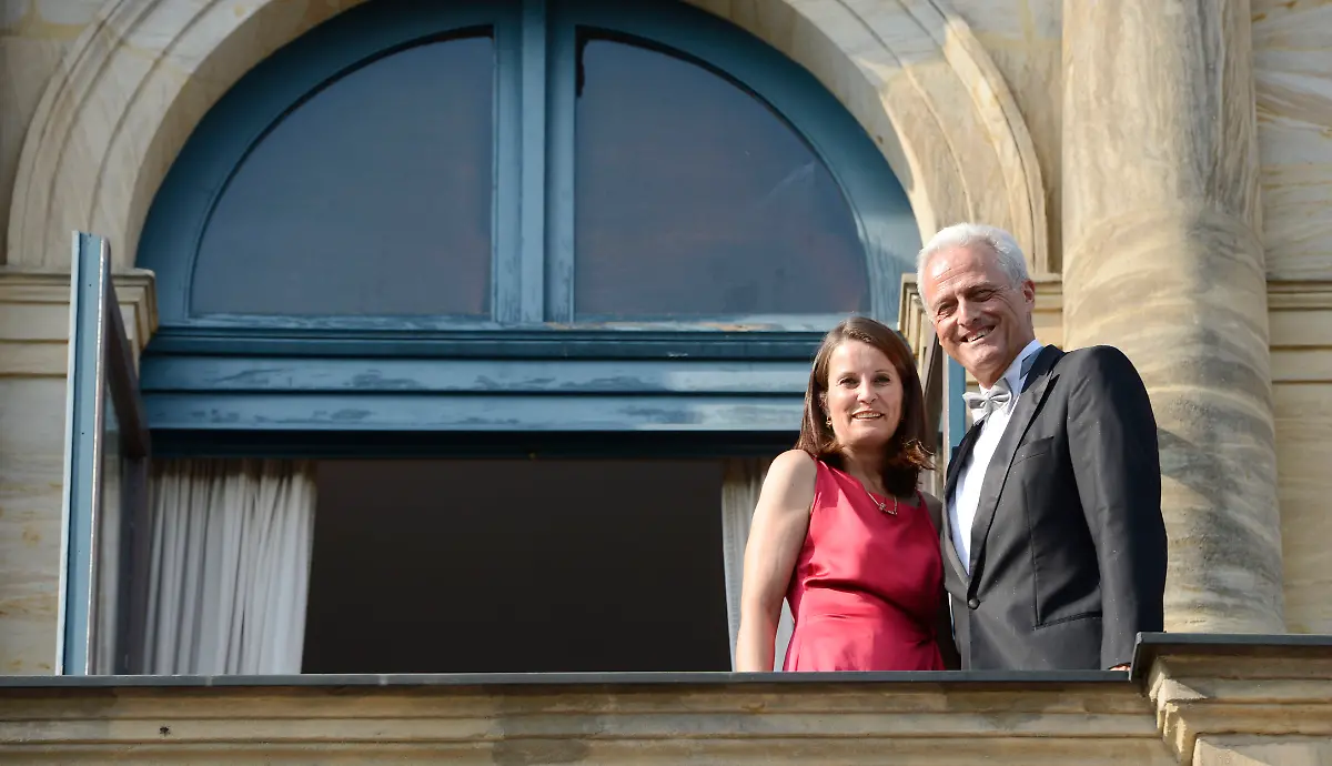 DI10370-20120725-jpg2589546188218321422