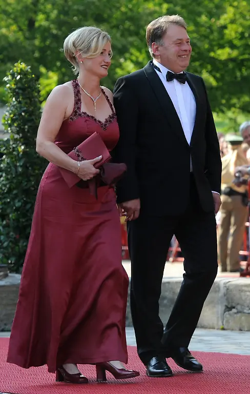 DI10038-20120726-jpg2978012886373004141