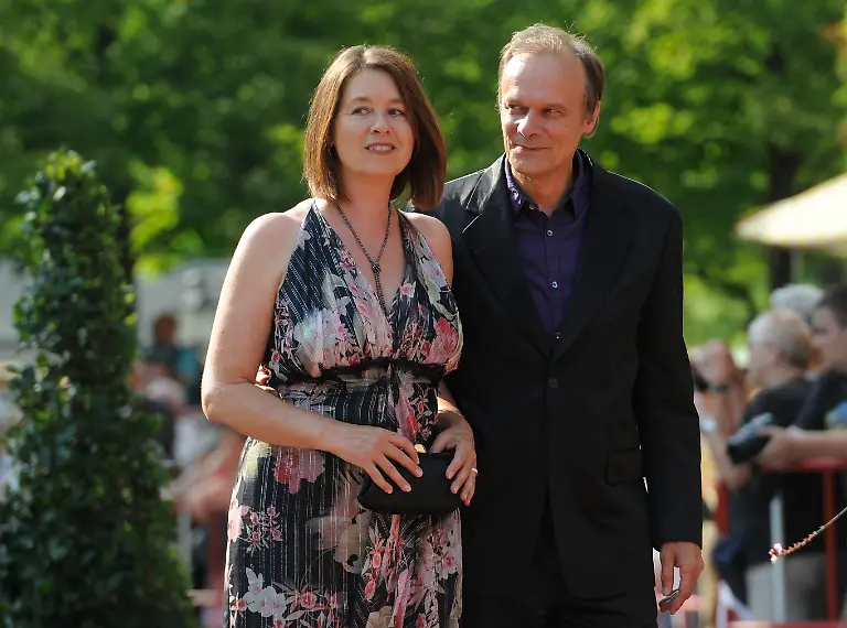 DI10030-20120726-jpg4907240716246039063