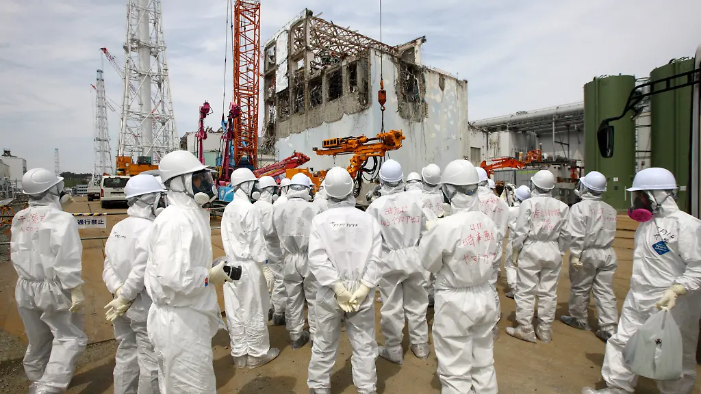 DI30020-20120723-jpg7151592721461410403