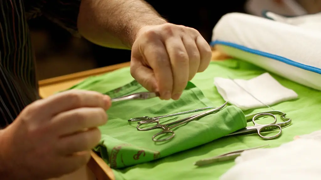 35zn2429-jpg8665288741268853486