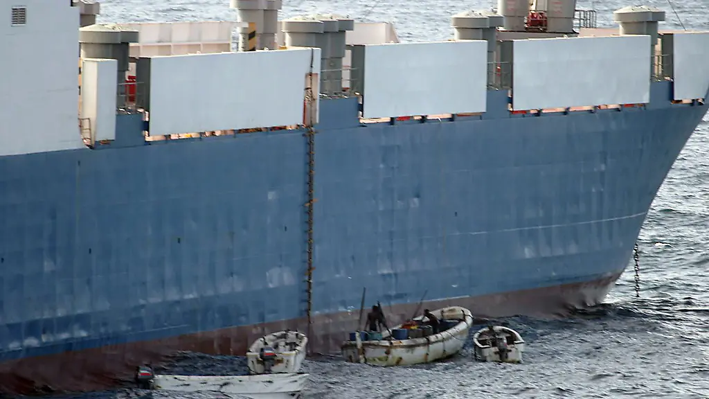 DI10163-20120717-jpg3791724180593641842