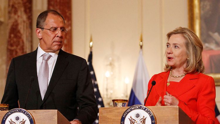 Kommen gut miteinander aus: Russlands Außenminister Lawrow und seine US-Kollegin Clinton. 