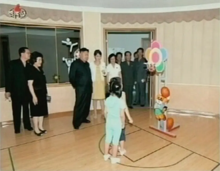 2012-07-15T052927Z-01-SIN109-RTRMDNP-3-KOREA-NORTH-JPG1962712160714366796