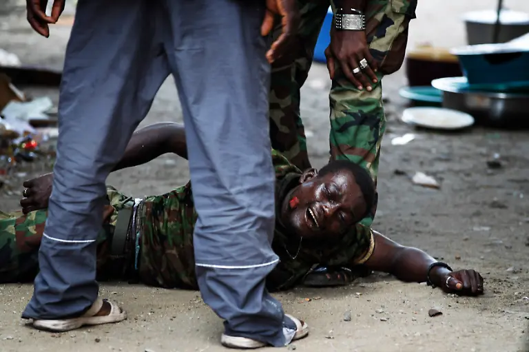 21-folter-progbagbokaempfer-als-opfer