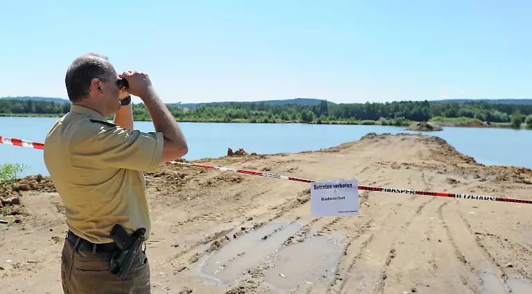 35t41102-jpg2949342169505134391