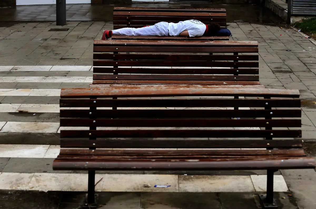 2012-07-08T115241Z-01-EAG102-RTRMDNP-3-SPAIN-JPG1267815443629642582