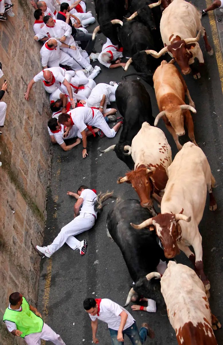 35sa2226-jpg263573289971319104