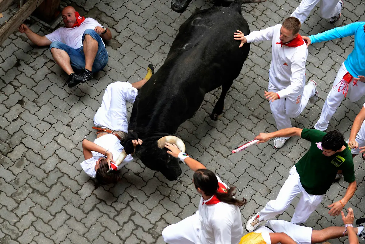 2012-07-07T072140Z-01-EAG01-RTRMDNP-3-SPAIN-JPG7482996908089214901