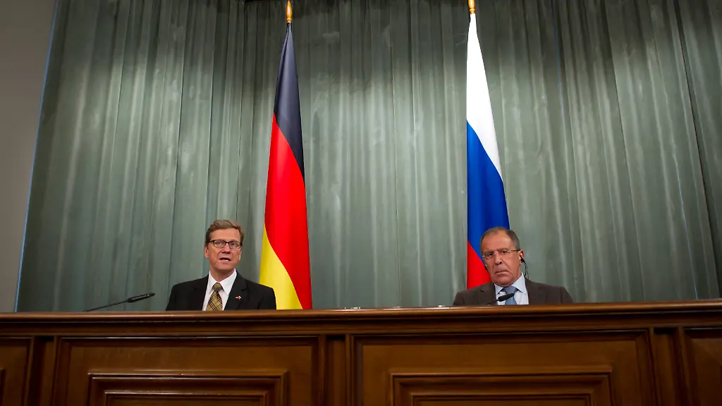 DI30457-20120705-jpg7957041445386773568