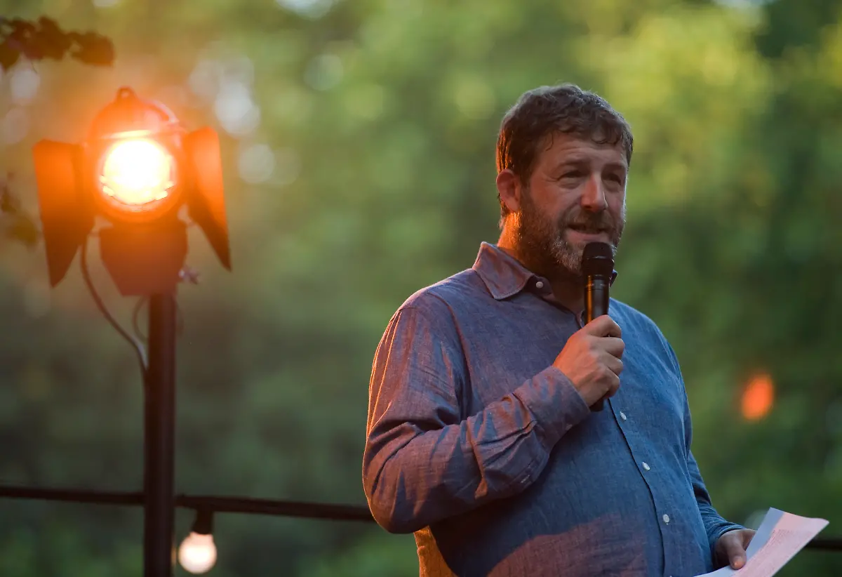 DI10253-20120703-jpg6199952212511605926