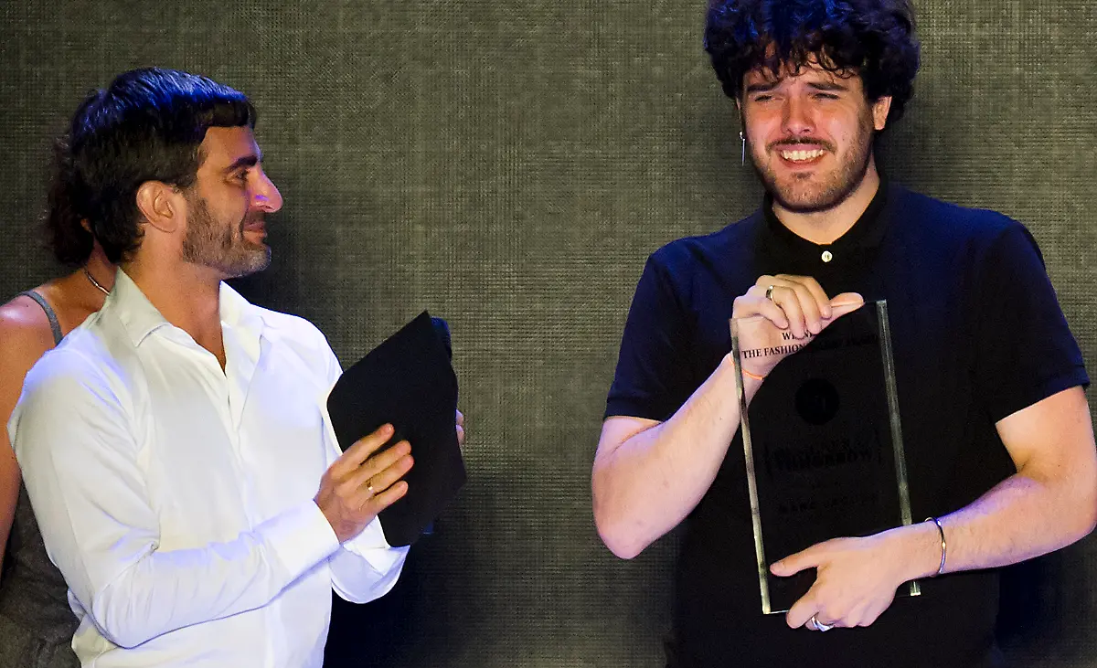 DI10313-20120704-jpg6679198257737671389