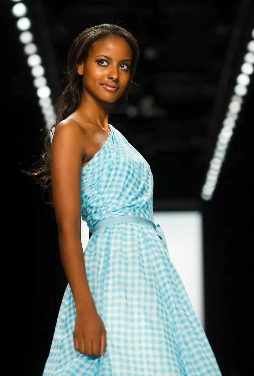 DI10172-20120705-jpg6134215591601229378